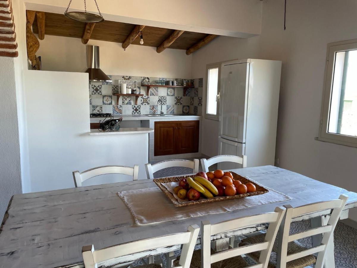 Casa Vacanze Gollei, Orosei Buitenkant foto